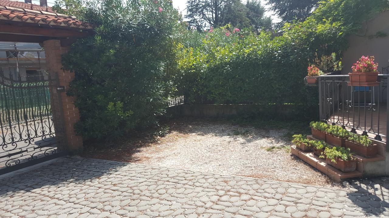 Villa Indipendente A Pochi Passi Dal Lago سان فيليتْشي ديل بيناكو المظهر الخارجي الصورة