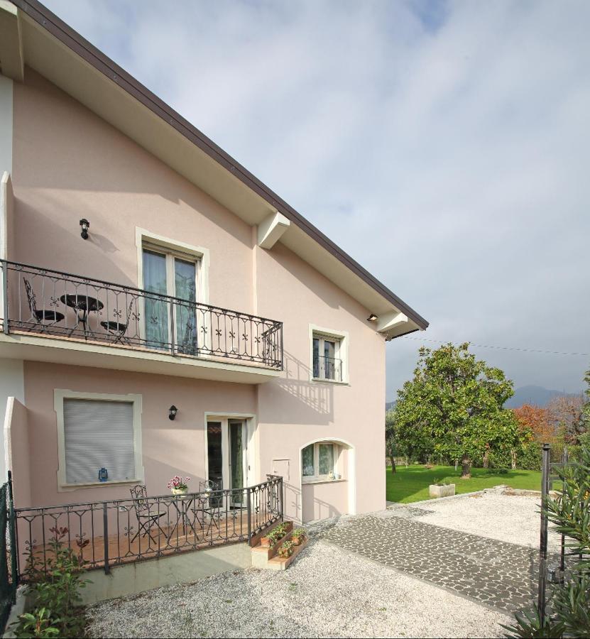 Villa Indipendente A Pochi Passi Dal Lago سان فيليتْشي ديل بيناكو المظهر الخارجي الصورة